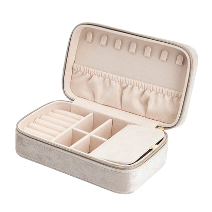 Sieradenbox in vier kleuren – close-up van de sluiting