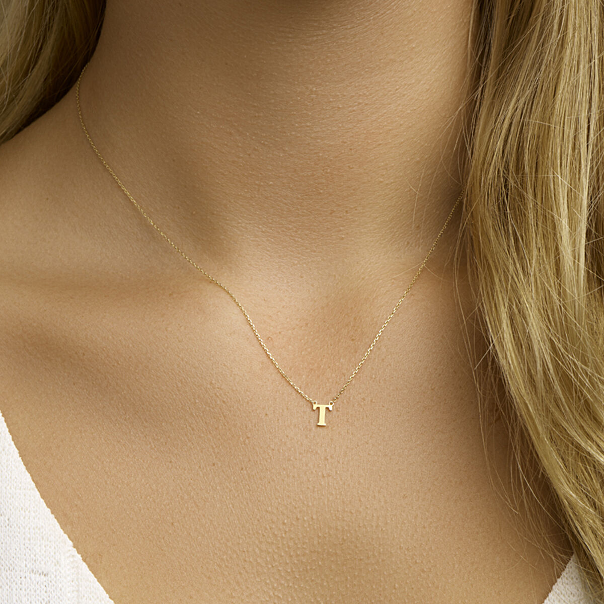 Ketting Anker met letter 14k geelgoud