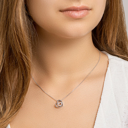 Zilveren ketting met zirkoniahart 13 × 13 mm – detailfoto