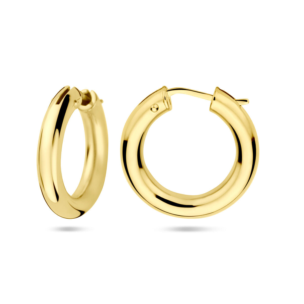 Gouden oorringen 4 mm breed – 14 karaat – vooraanzicht