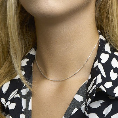 Zilveren venetiaanse ketting 1,1 mm – gedragen