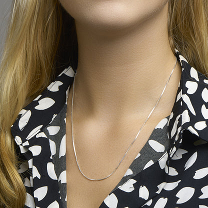 Zilveren venetiaanse ketting 1,1 mm – zijaanzicht