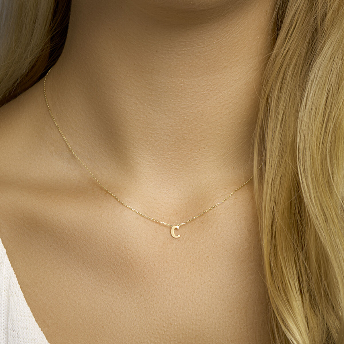 Ketting Anker met letter 14k geelgoud