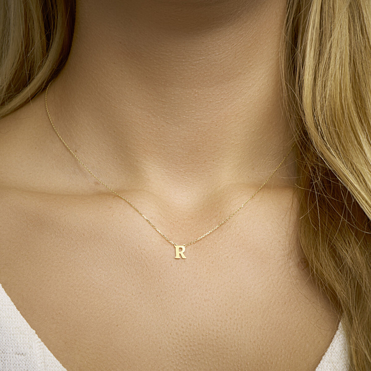 Ketting Anker met letter 14k geelgoud