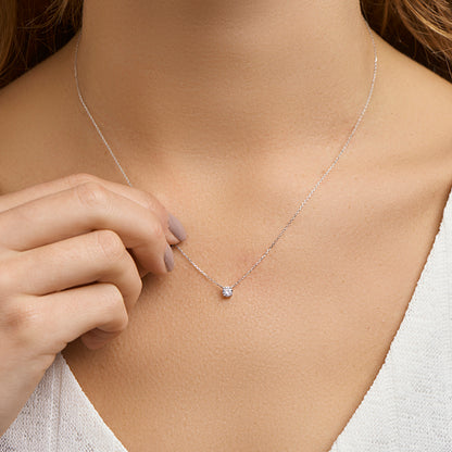 Gouden ketting met zirkonia – 14 karaat – formaat vergeleken
