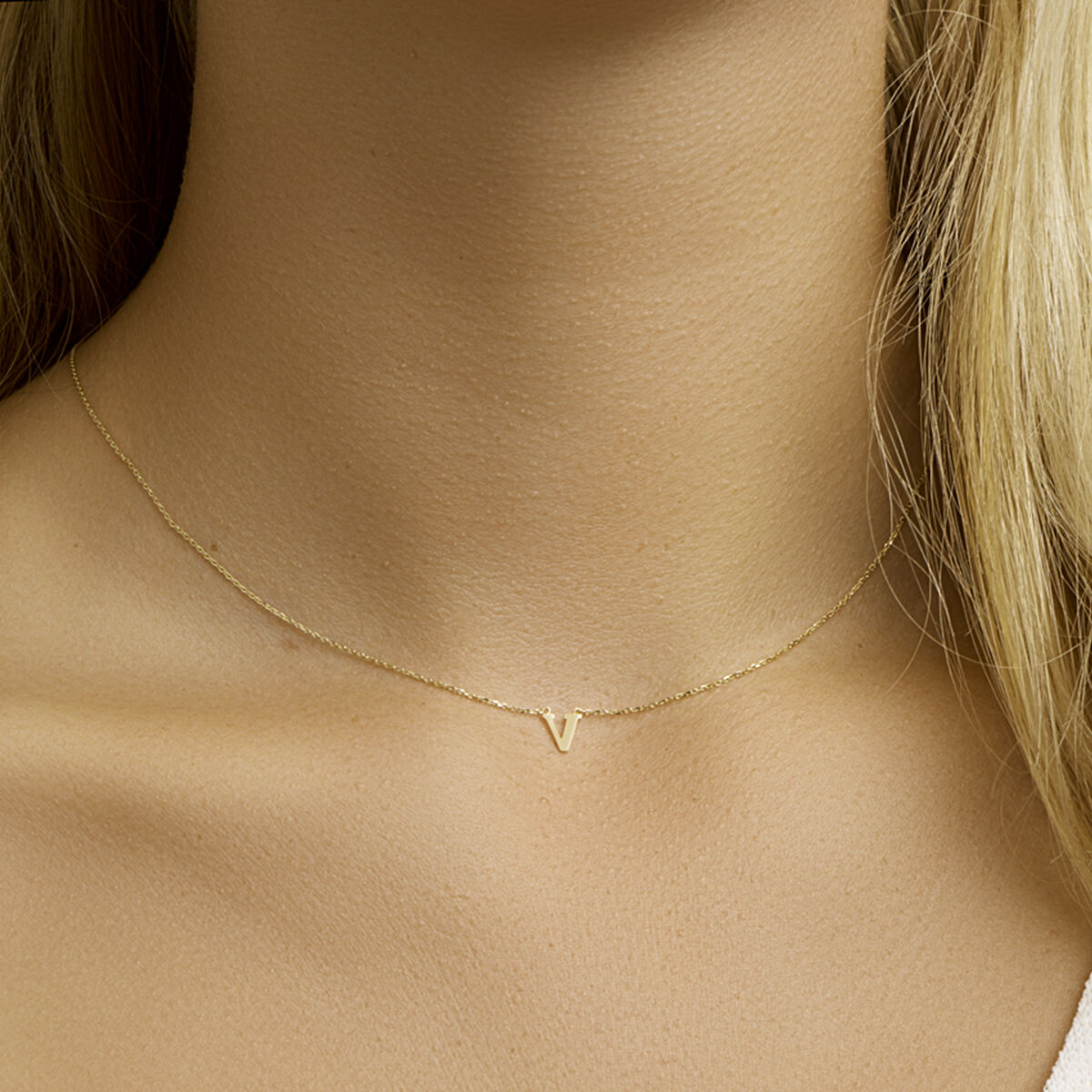 Ketting Anker met letter 14k geelgoud