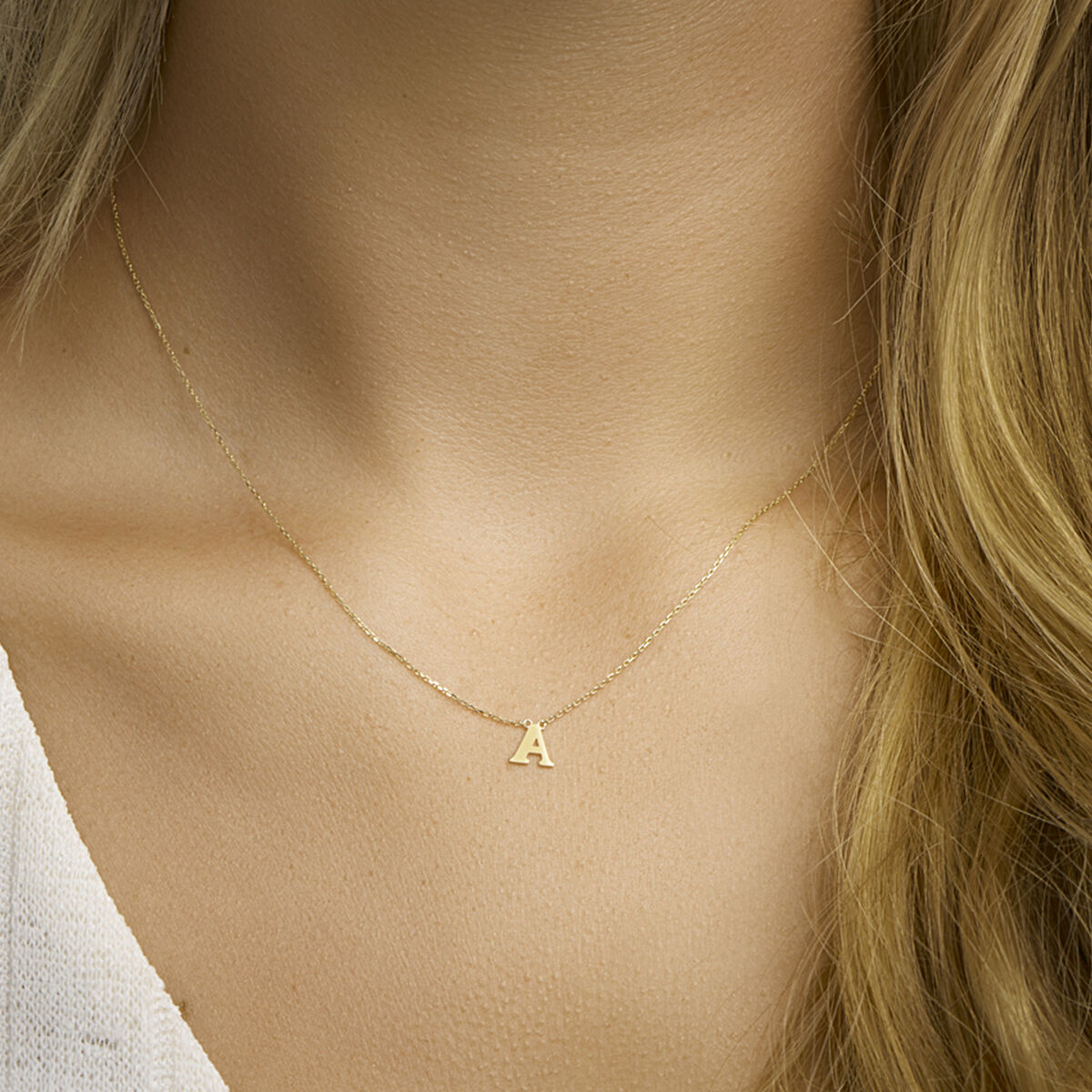 Ketting Anker met letter 14k geelgoud