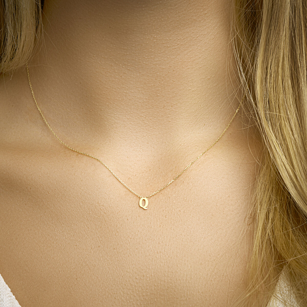 Ketting Anker met letter 14k geelgoud