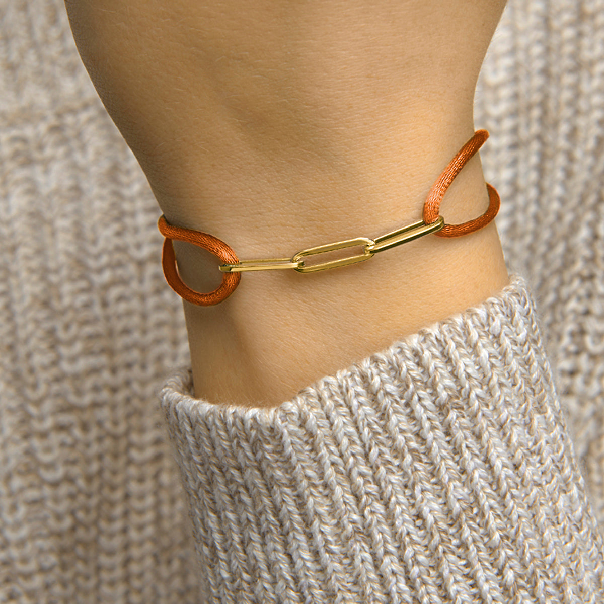 Zilveren armband op satijnen koord in tien kleuren – extra foto