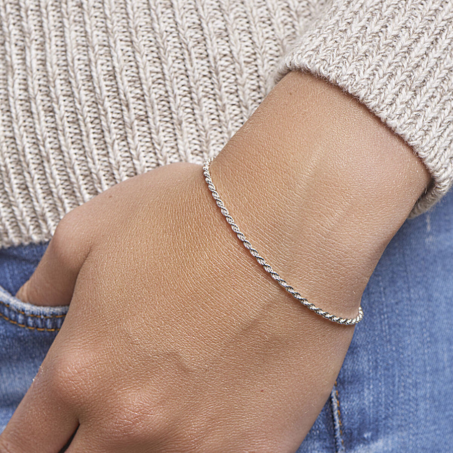 Zilveren koordketting 1,9 mm, gediamanteerd – close-up van de sluiting