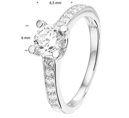 Zilveren ring met zirkonia 6 mm – detailfoto