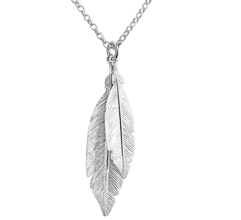 Zilveren ketting met twee veertjes