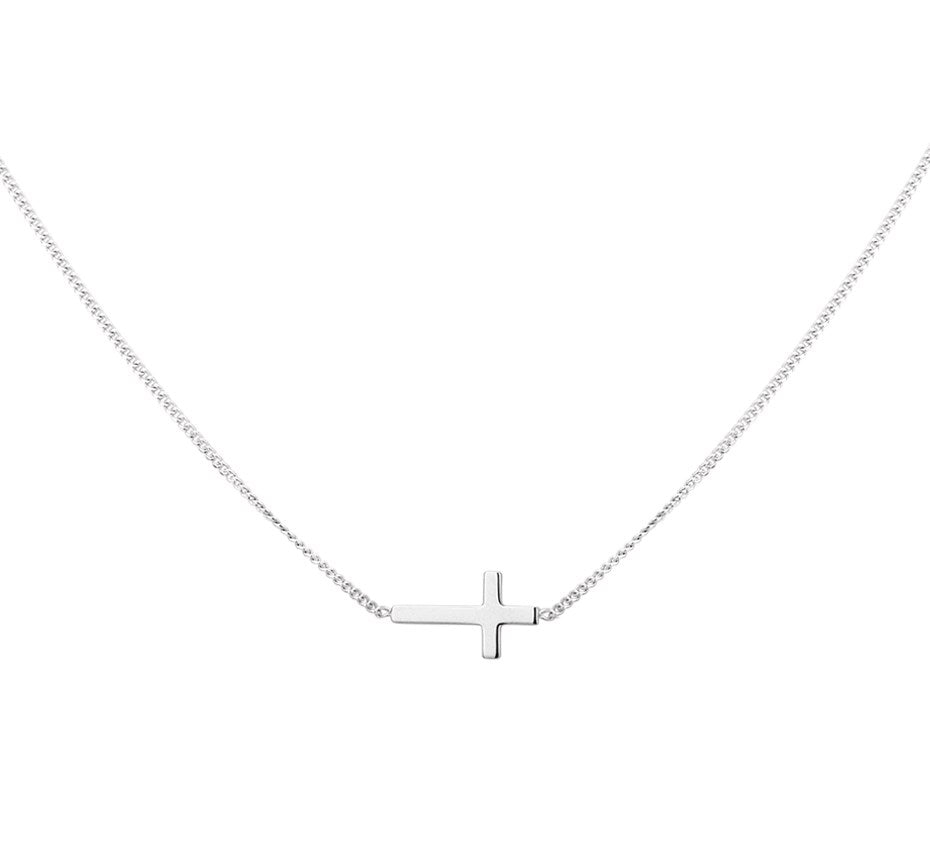 Zilveren ketting met kruisje