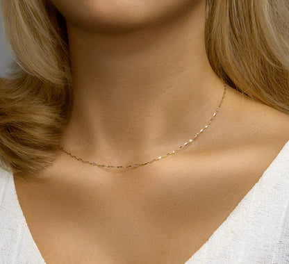 Gouden ketting met plaatjes 1,5 mm – 14 karaat – detailfoto