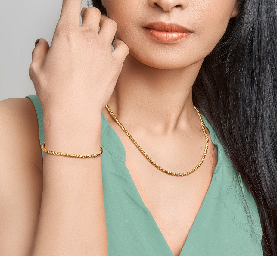 Gouden draadschakelketting met zilveren kern