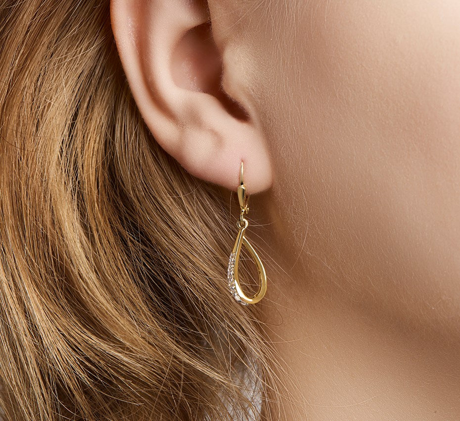 Zilveren oorhangers, druppel zirkonia met brisure