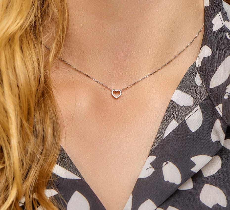 Zilveren kinderketting met open hartje