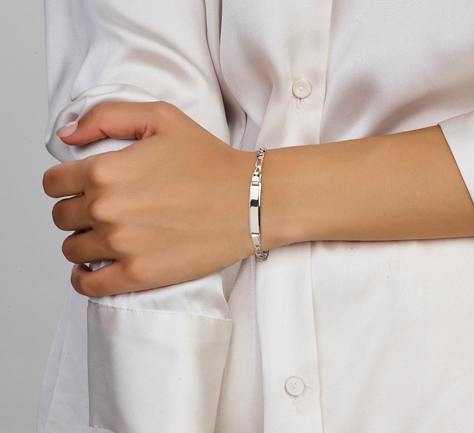 Zilveren graveerarmband figaro 6 mm 19 cm