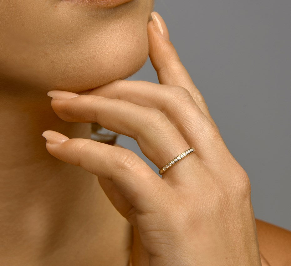 Gouden ring met diamantrij 0,25 ct – 14 karaat