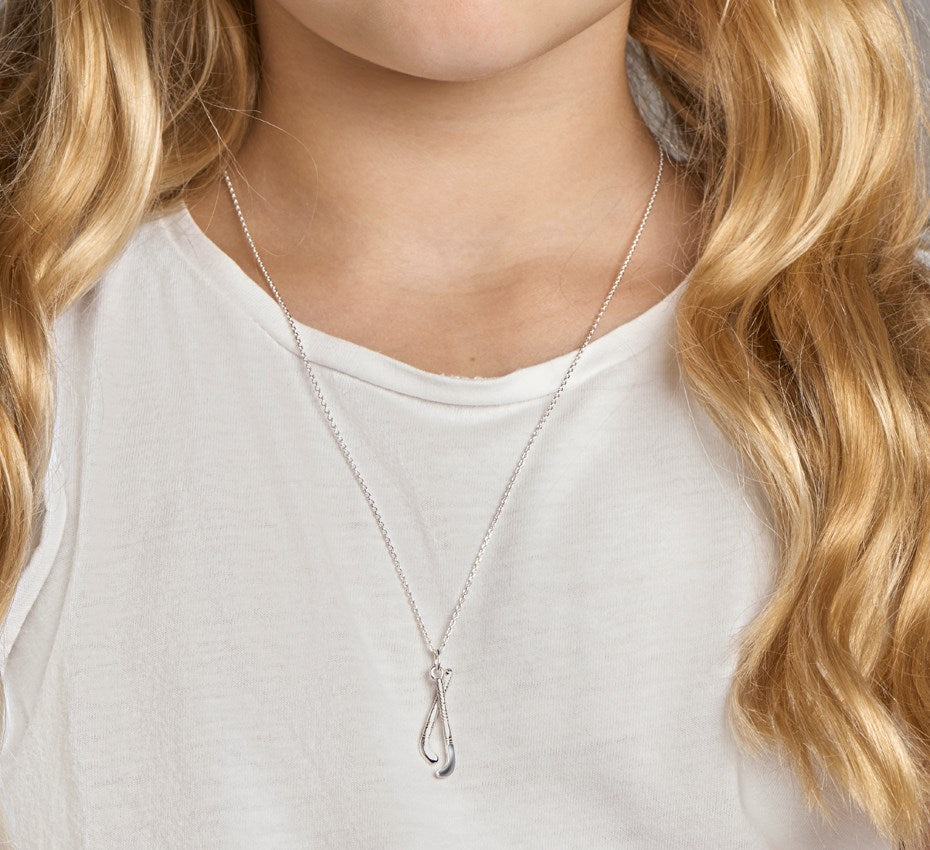 Zilveren ketting met hockeysticks