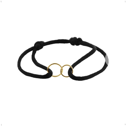 Satijnen armband met gouden cirkel 10 mm
